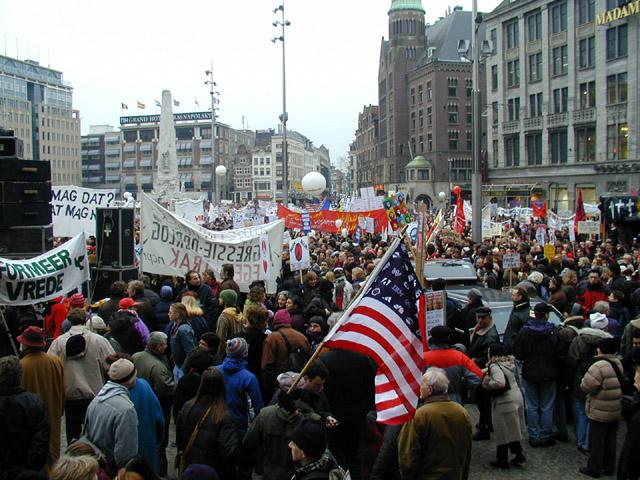Amsterdam Anti-oorlog demonstratie F15