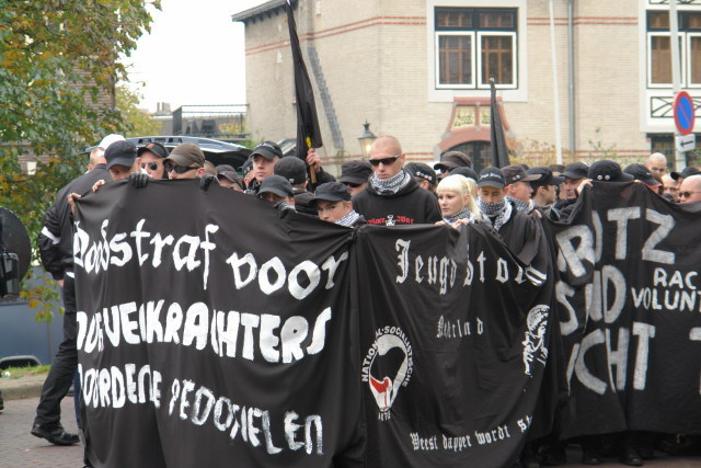 JSN blok op NVU demonstratie te Arnhem, oktober 2007