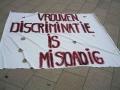 stop vrouwenrechtenschenders!