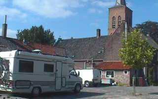 Camperplaats in Wijk en Aalburg bij een boer
