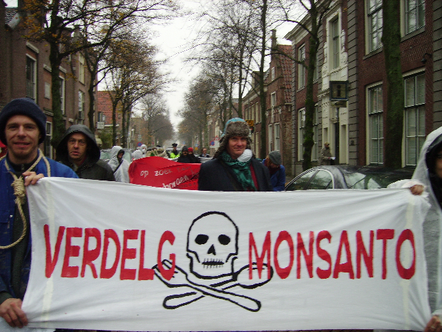 door Enkhuizen op weg naar Monsanto